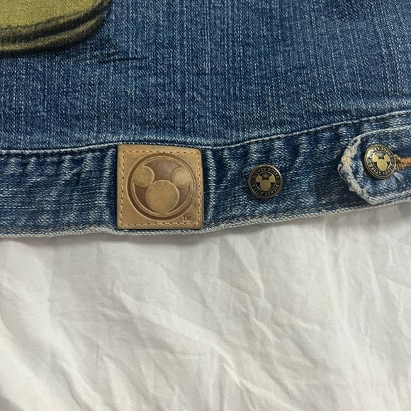 Disney Store Retro Mickey Mouse Painted Back Rhinestone Denim Trucker Ja… - Picture 9 of 15